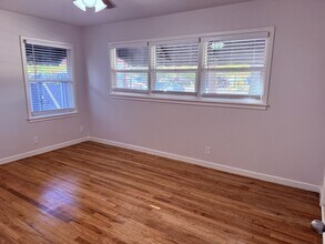 4210 37th St in Lubbock, TX - Building Photo - Building Photo