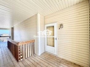 1624 NW Prairie Lakes Dr in Ankeny, IA - Foto de edificio - Building Photo