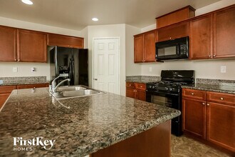 10809 Merrimack Ave in Las Vegas, NV - Building Photo - Building Photo