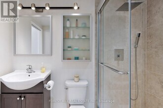 335-335 Lonsdale Rd in Toronto, ON - Building Photo - Building Photo