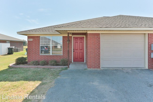 16140 Rolling Meadows Dr in Lindale, TX - Foto de edificio - Building Photo