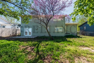 1440 Community Dr in Derby, KS - Building Photo - Building Photo