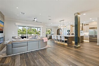 1435 Osprey Ave in Naples, FL - Building Photo - Building Photo