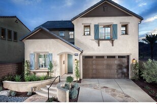 24218 Clover Wy in Lake Elsinore, CA - Building Photo