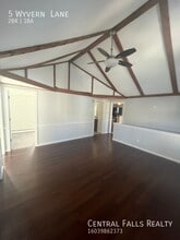 5 Wyvern Ln in Rochester, NH - Building Photo - Building Photo