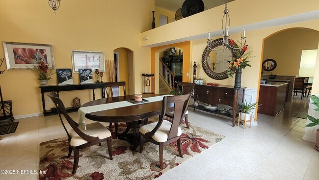 8247 Hedgewood Dr in Jacksonville, FL - Building Photo - Building Photo