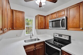 306 SE 1st Ave in Delray Beach, FL - Building Photo - Building Photo