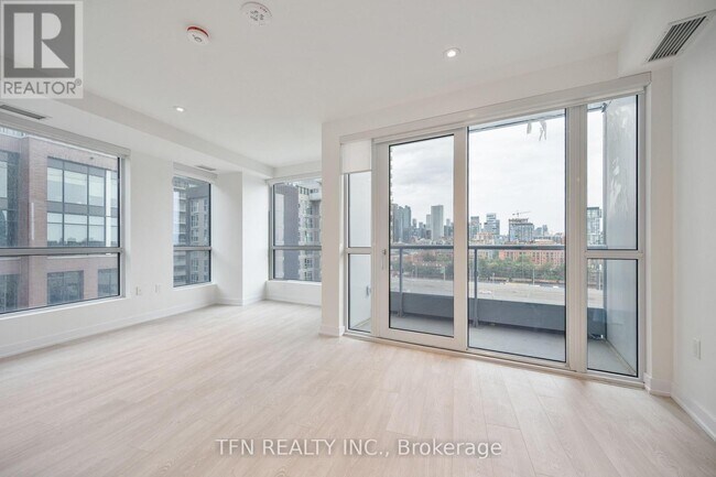 15 Richardson St in Toronto, ON - Building Photo - Building Photo