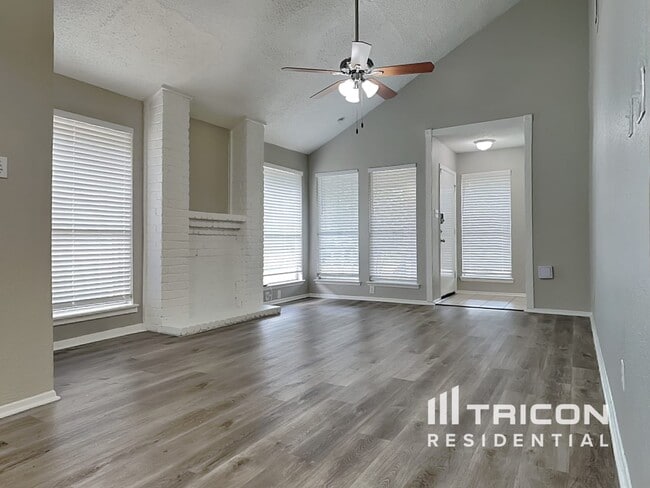 23318 Pebworth Pl in Spring, TX - Building Photo - Building Photo