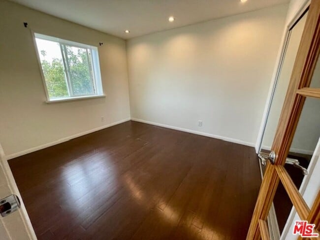 4450 Campbell Dr in Los Angeles, CA - Building Photo - Building Photo