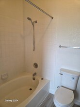 8631 W Monte Vista Rd in Phoenix, AZ - Foto de edificio - Building Photo