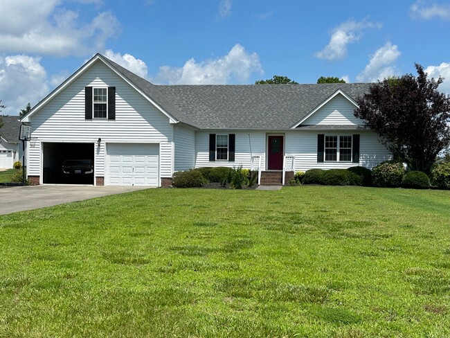 property at 213 Billetts Bridge Rd