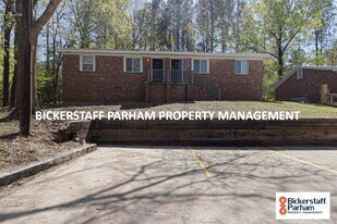 1200 20th Ave S in Phenix City, AL - Building Photo