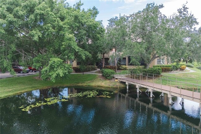 10263 Gandy Blvd N, Unit 2045 in St. Petersburg, FL - Foto de edificio - Building Photo