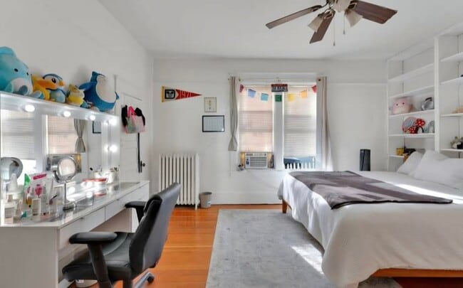 property at 804 5th St