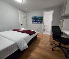 19925 Wallingford Ave N in Shoreline, WA - Building Photo