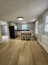 25 Cronin St in Bristol, CT - Building Photo - Building Photo