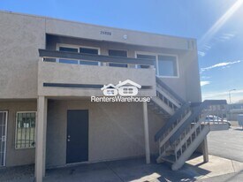 2652 N 43rd Ave in Phoenix, AZ - Building Photo