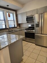 7518 Cromwell Dr in Clayton, MO - Foto de edificio - Building Photo