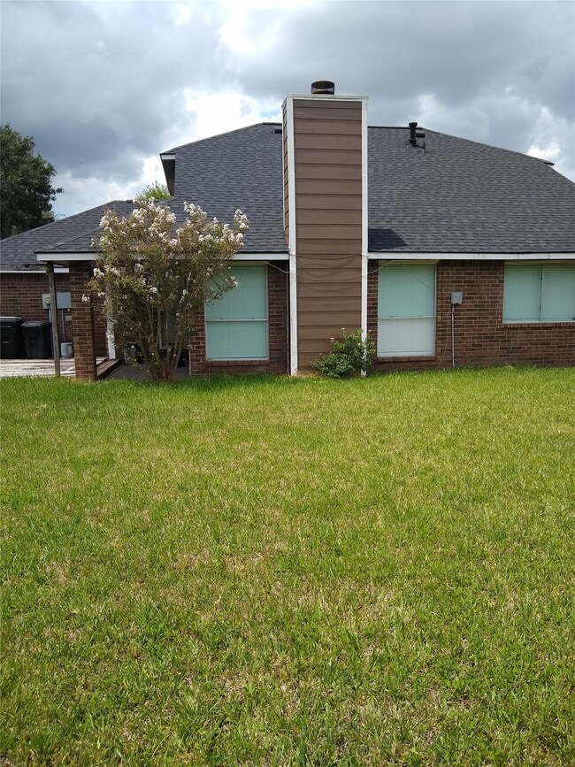 13507 Somersworth Dr