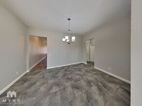 1019 Merlin Dr in Norman, OK - Building Photo - Building Photo