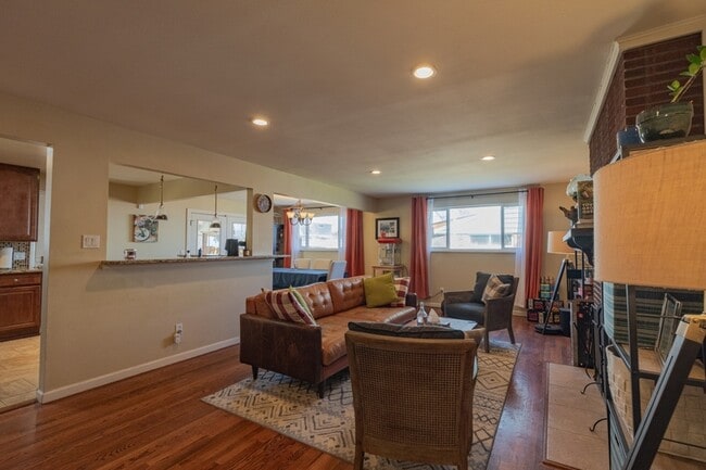 3497 S Chester Ct in Denver, CO - Building Photo - Building Photo