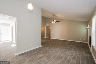 65 Burdell Dr in Covington, GA - Building Photo - Building Photo