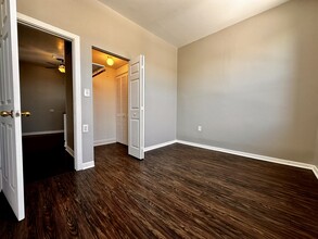 3201 S Morgan St, Unit 3R in Chicago, IL - Foto de edificio - Building Photo