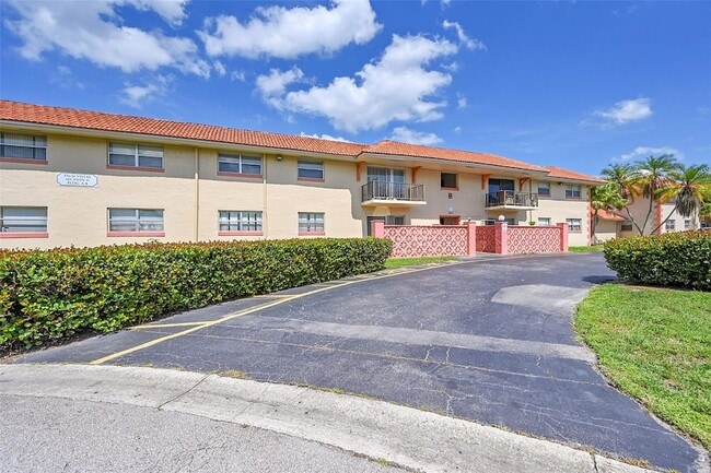 11607 NW 29th St, Unit 3B in Coral Springs, FL - Building Photo - Building Photo