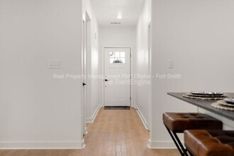 10108 Talavera Trl in Fort Smith, AR - Foto de edificio - Building Photo