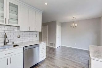8 Wendy Way, Unit 8 Wendy Way in Phoenixville, PA - Foto de edificio - Building Photo