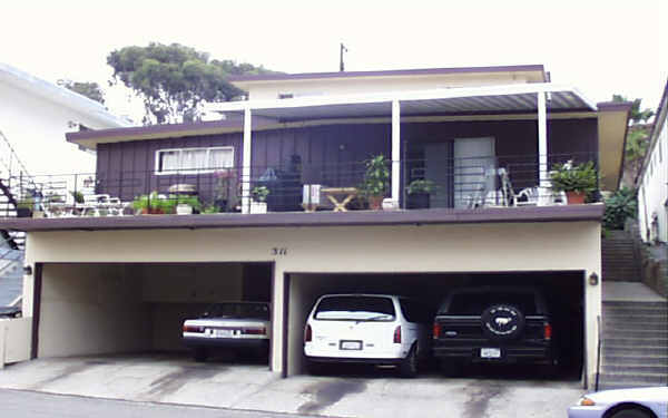 311 Acebo Ln in San Clemente, CA - Building Photo