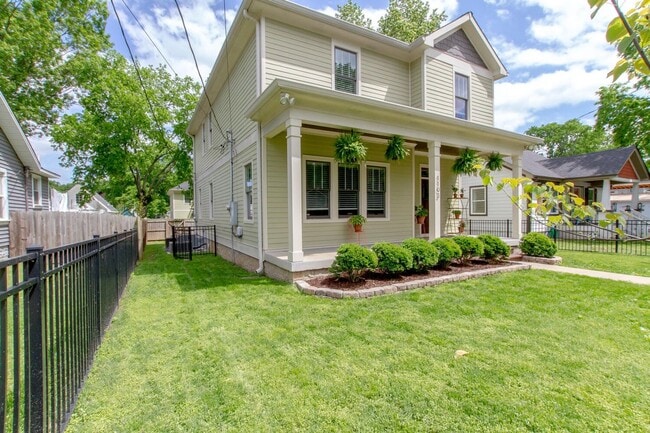 property at 1103 N 2nd St