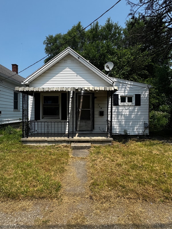property at 30 W Oakland St