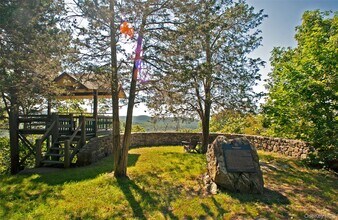 6 Alpine Rd in Cold Spring, NY - Building Photo - Building Photo