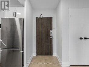 377 Ridelle Ave in Toronto, ON - Building Photo - Building Photo