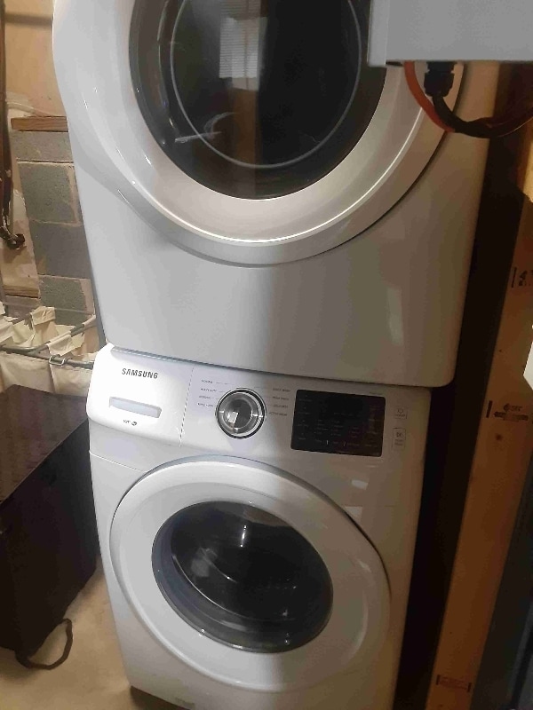 1605 Brakefield Ct in Fort Washington, MD - Building Photo - Building Photo