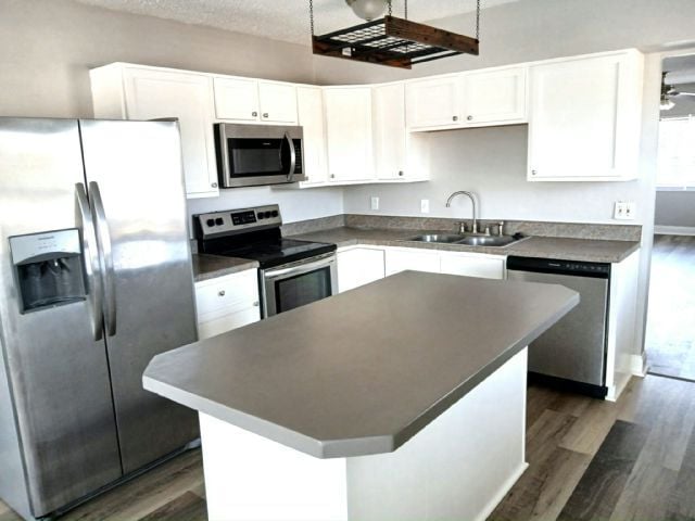 10675 Seminole Blvd in Largo, FL - Building Photo - Building Photo