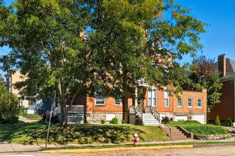 480 Orchard Ave, Unit 2 in Bellevue, PA - Building Photo - Building Photo