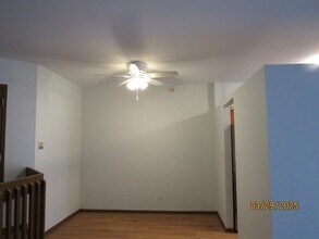 1735 Chesapeake Ln, Unit 7 in Schaumburg, IL - Building Photo - Building Photo