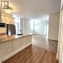 39-39 Main St in Cambridge, ON - Building Photo - Building Photo