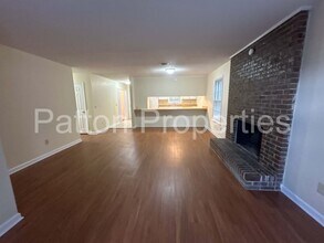 1001 Lynn St in Columbia, SC - Building Photo - Building Photo