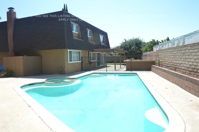 2177 Fernwood Ct in Simi Valley, CA - Building Photo - Building Photo