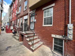 2219 N Camac St in Philadelphia, PA - Building Photo - Building Photo