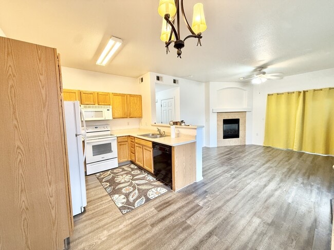 property at 3002 W Elizabeth St