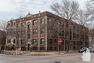 1200 W Wellington Ave in Chicago, IL - Building Photo