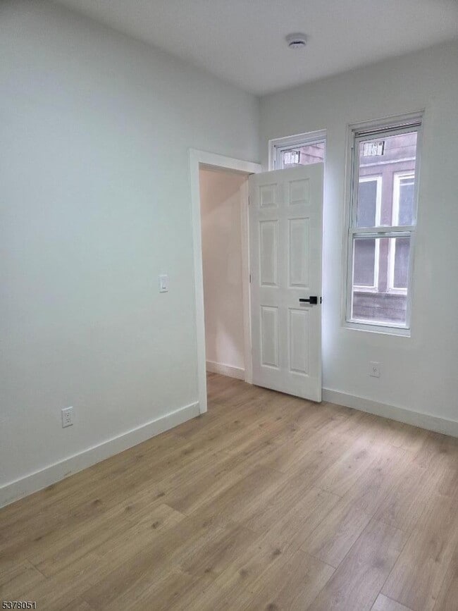 124 Washington Ave in Belleville, NJ - Building Photo - Building Photo
