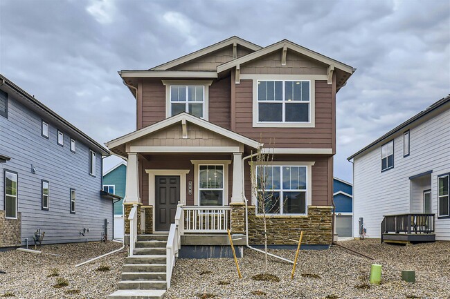 property at 560 Cottonwood Ave