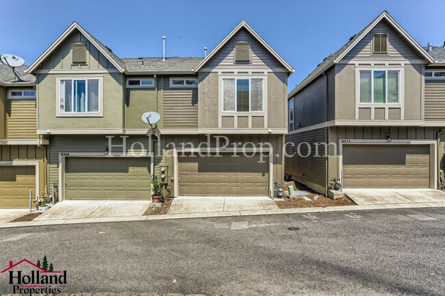 16980 NW Shadow Hills Ln in Beaverton, OR - Building Photo - Building Photo