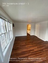 306 Thompson St in Urbana, IL - Building Photo